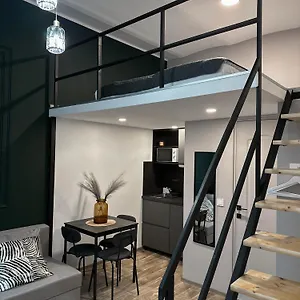  Apartmanhotel Ya House