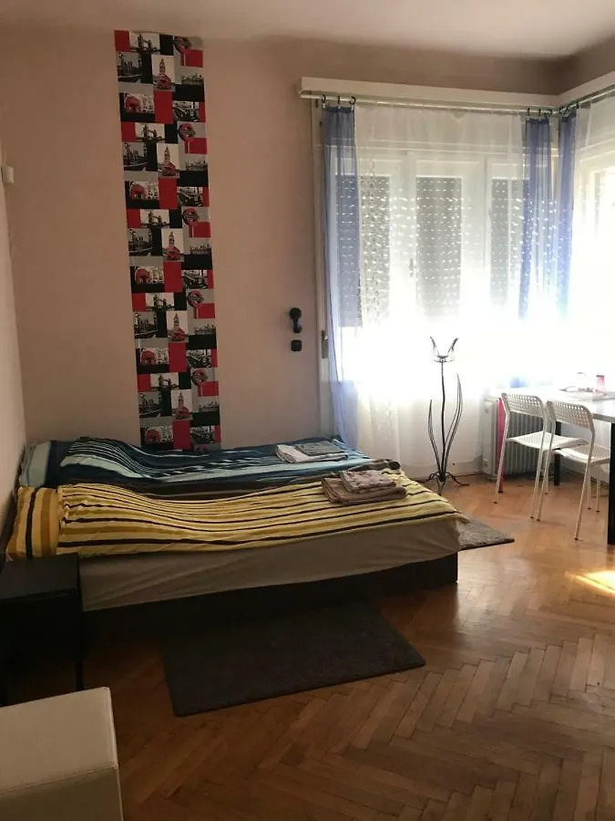 Becsi Szallo-Budapest Hotel